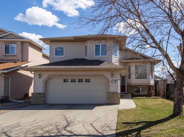 1129 Klarvatten Cv NW, Edmonton, AB T5Z 3N3