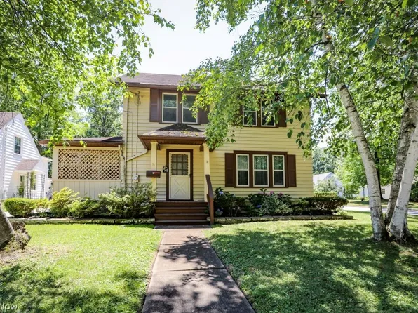 728 E Riddle Ave, Ravenna, OH 44266