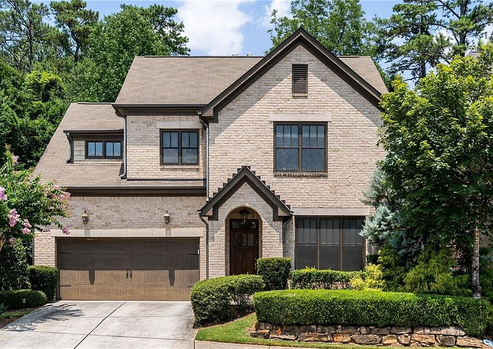 1st image of 474 Glenmanor Ct