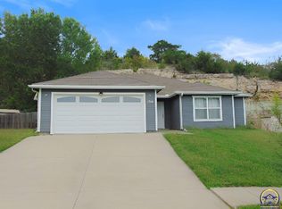 1314 Marshall Ct, Junction City, KS 66441