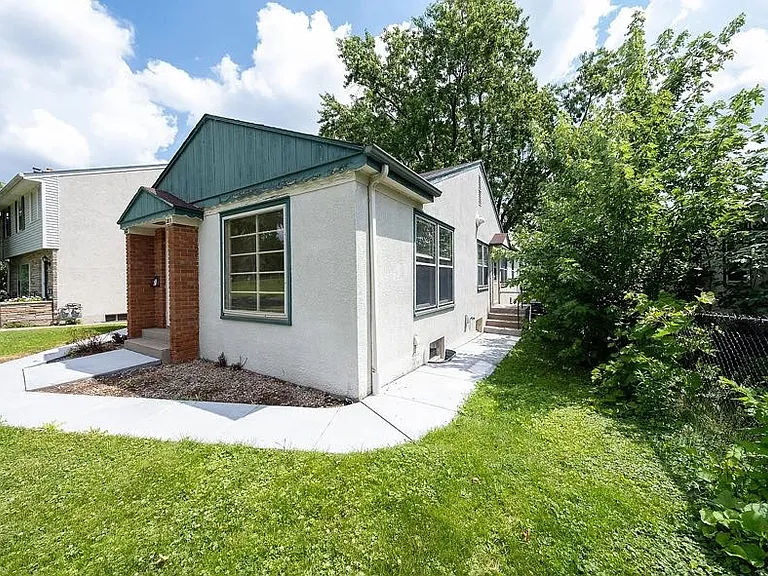 5817 Blaisdell Ave #5817 — Photo 1
