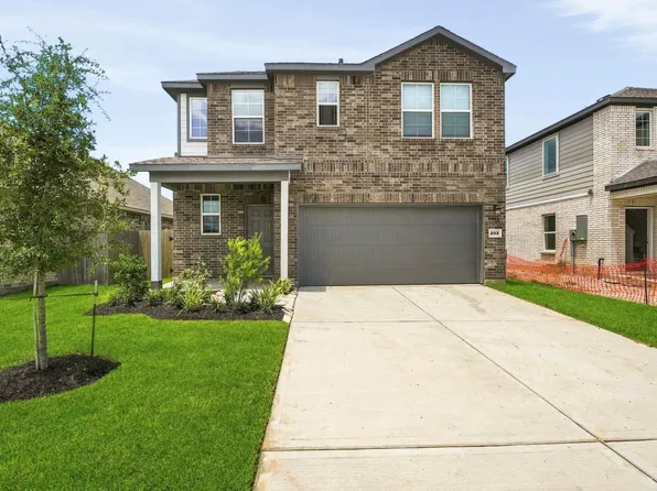 302 Amy St, Angleton, TX 77515
