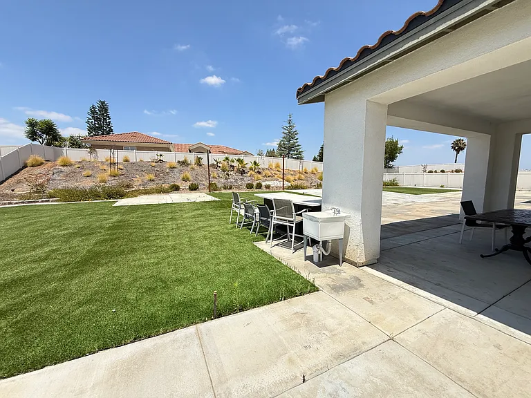 14072 Volare Ct — Photo 29