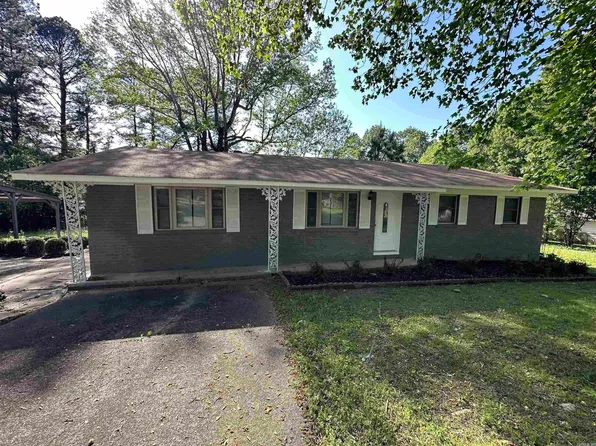 10212 Stardust Trl, Little Rock, AR 72209