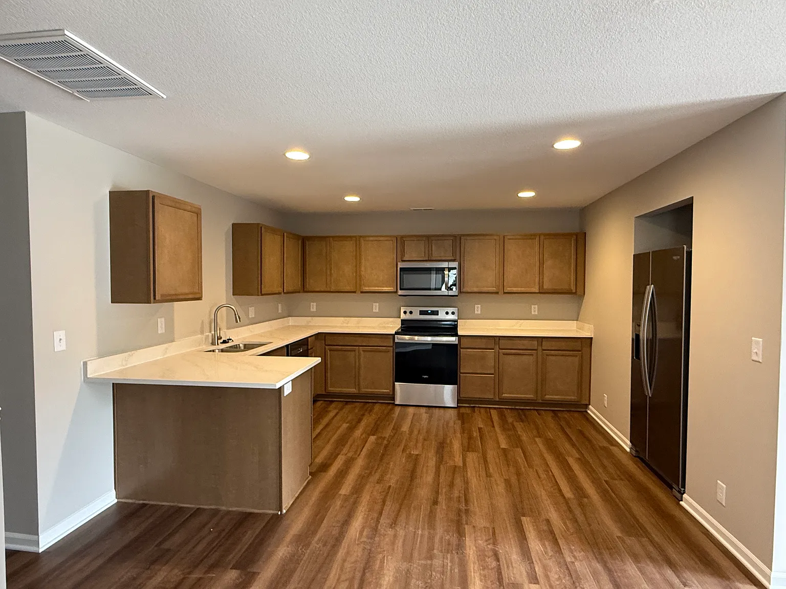 1512 Park Ave — Photo 3
