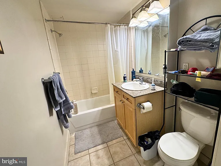 777 7th St NW #1006 — Photo 8