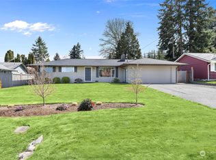 9217 Baring Way, Everett, WA 98208