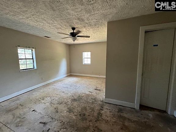 3rd image of 800 Mobley St
