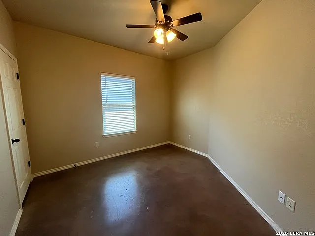 168 Joanne Cv — Photo 13
