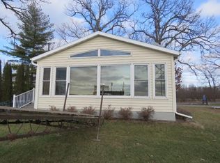 W9777 Breezy Point Rd, Fox Lake, WI 53933