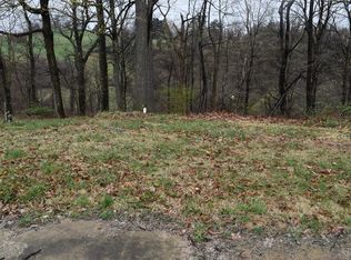 100 Fremont Dr, Wheeling, WV 26003