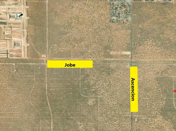 2 Atlantus Dr, El Paso, TX 79928