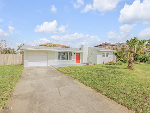 3rd image of 11 Tarpon Ave