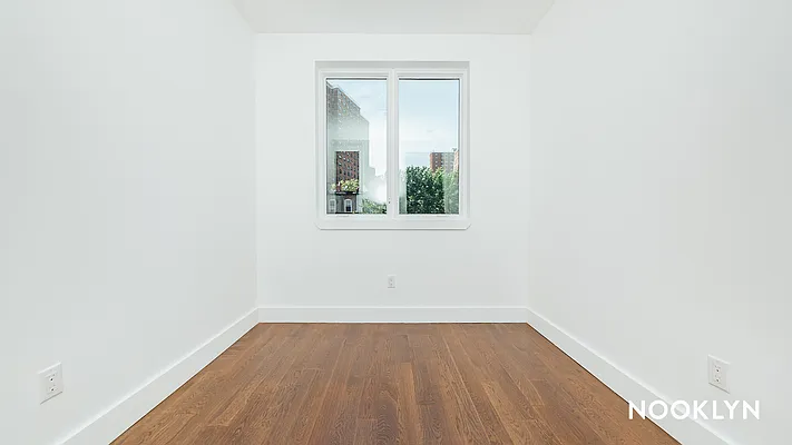 Rented by Nooklyn NYC LLC | media 13