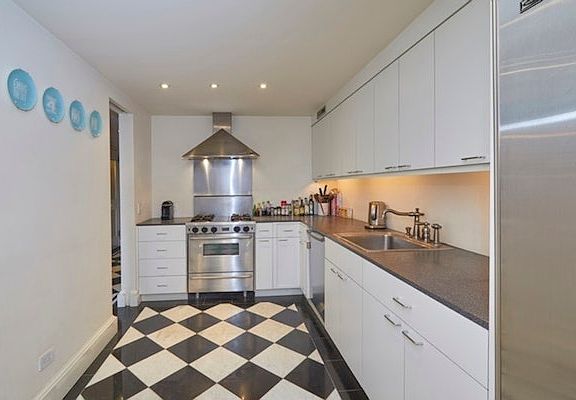 4th image of 354 Broome St APT 6I