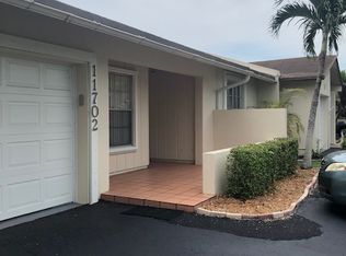 11702 SW 108th Ln, Miami, FL 33186