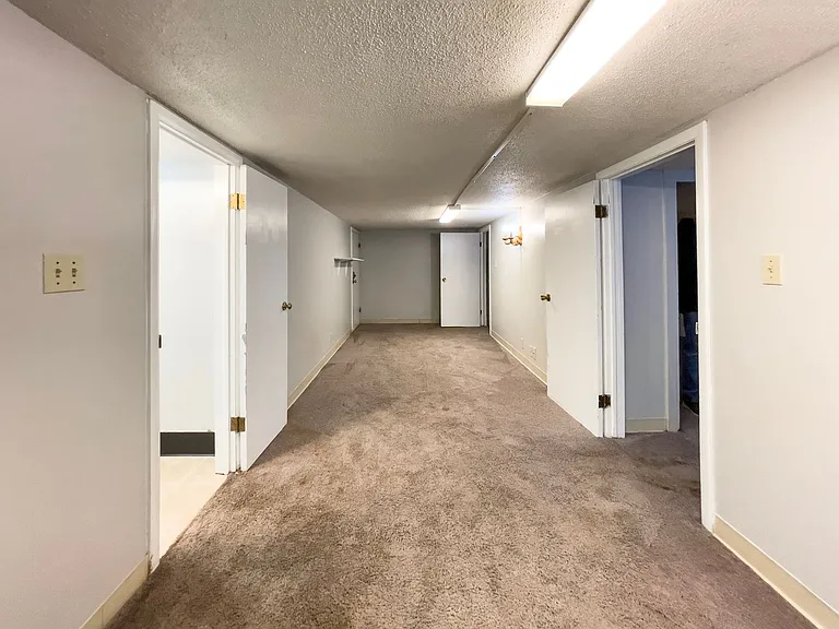 106 N McKinley Ave — Photo 24