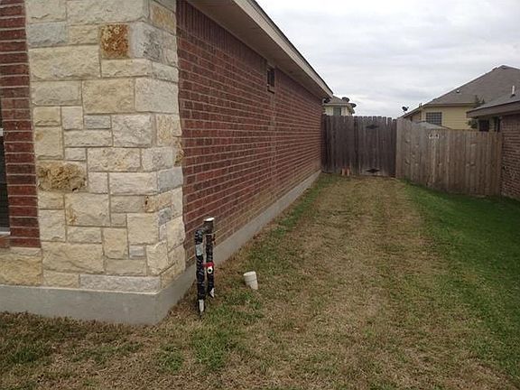 3rd image of 700 Brooklynn Kay Dr