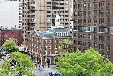 Sold by Coldwell Banker Warburg