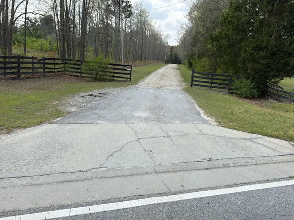 1751 Ebenezer Rd SW, Conyers, GA 30094