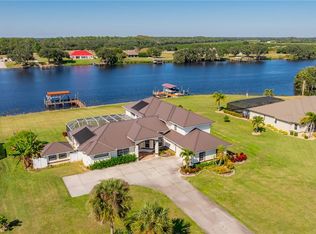 5276 River Blossom Ln, Labelle, FL 33935