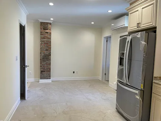 Rented by Signature Spaces NYC Corp | media 18