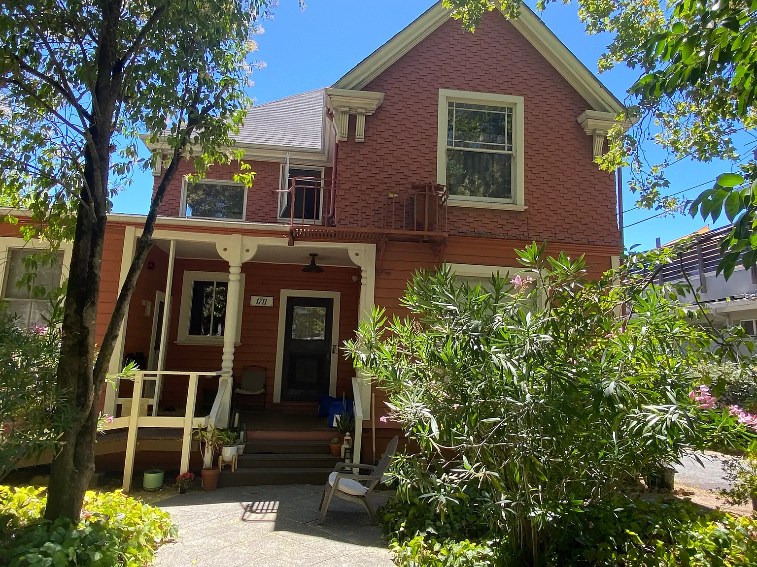 Studio, 450 sqft, $1,900 — Photo 1