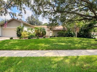 4601 Farmhouse Dr, Tampa, FL 33624