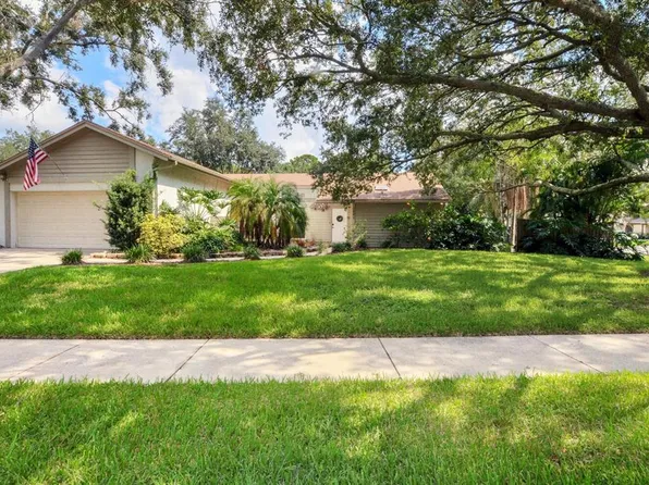 4601 FARMHOUSE DRIVE, TAMPA, FL 33624