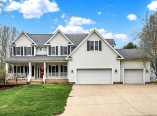 2801 E Lilac Ct, Bloomington, IN