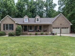 330 Canterwood Dr, Mebane, NC 27302