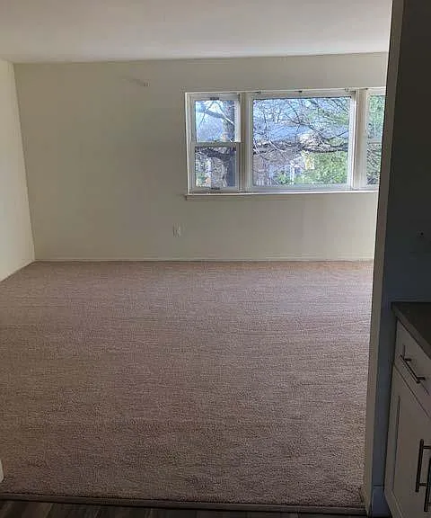 188 Evergreen Rd — Photo 10