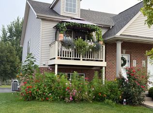 283 Par Five Dr UNIT D, Dekalb, IL 60115