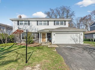 1333 N Hickory Ave, Arlington Heights, IL