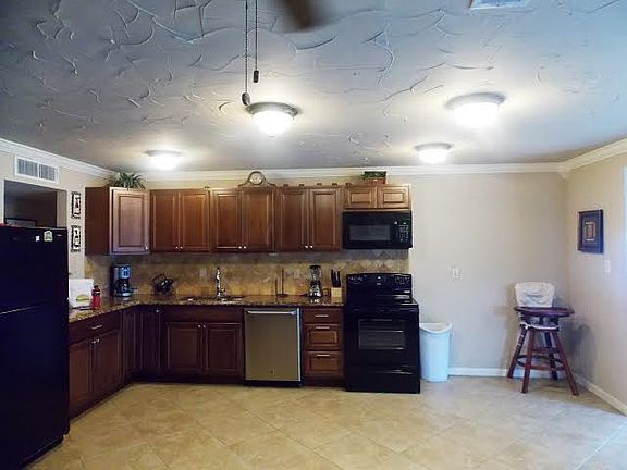 4th image of 4112 Pepperbush Dr