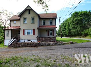1813 Bloomingrove Rd, Williamsport, PA 17701