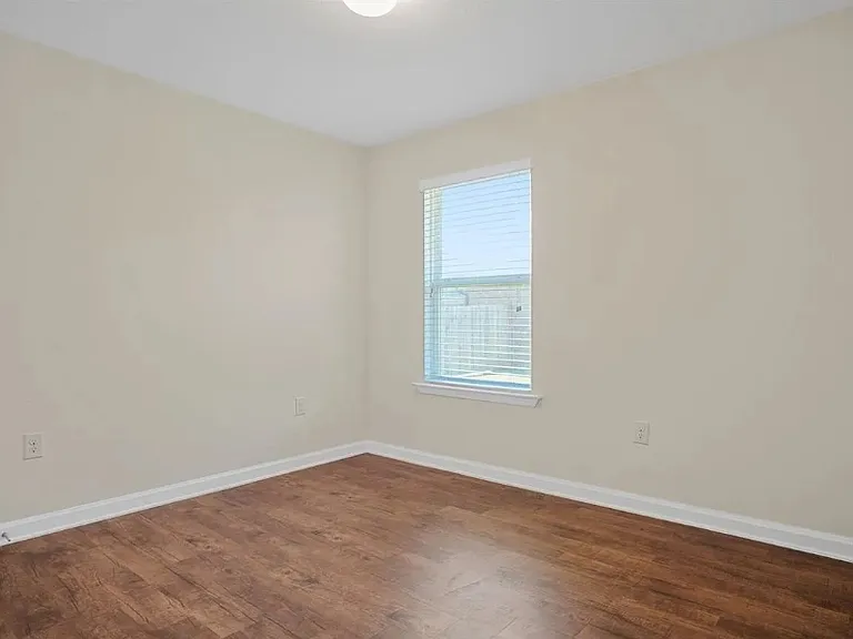 10373 Shetland Dr — Photo 9