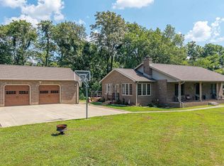 2022 E Kelly Rd, Boonville, IN 47601