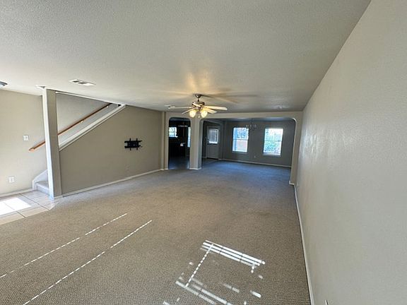 5th image of 802 Magnolia Bnd