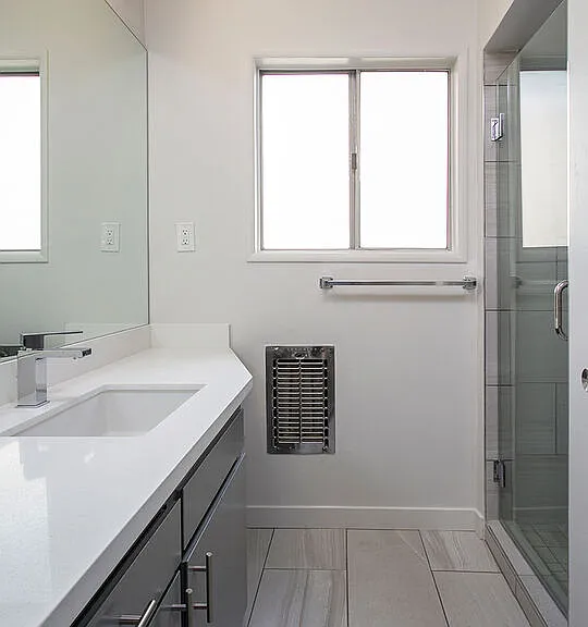 450 S Los Robles Ave #3 — Photo 17