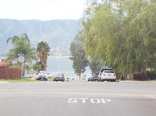 1311 W Heald Ave, Lake Elsinore, CA 92530