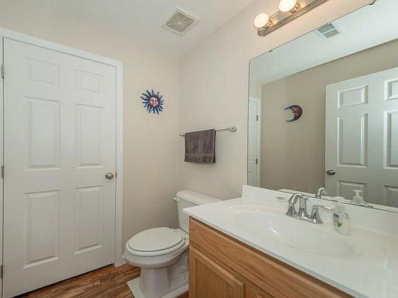 4th image of 437 Sunburst Dr