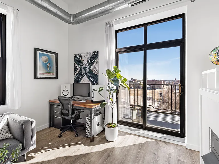 1524 S Sangamon St #709 — Photo 10