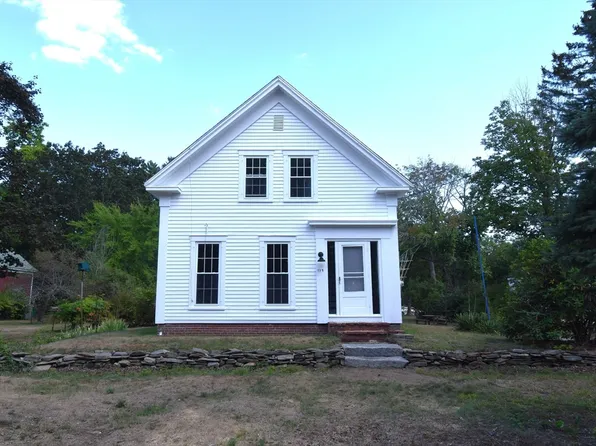 113 Main St, Kingston, NH 03848