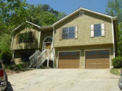 4264 Falcon Crest Dr, Flowery Branch, GA, 30542