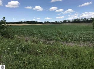 2427 E Potter Rd, Traverse City, MI 49696