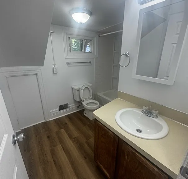 410 Pearl St #1 — Photo 9