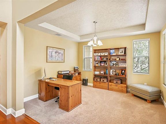 3rd image of 5912 Parkset Dr