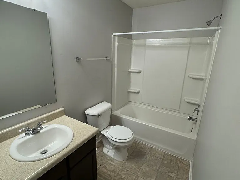 3371 Fall Valley Dr — Photo 11