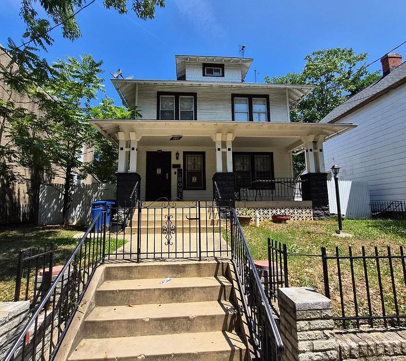 1st image of 346 Raleigh St SE